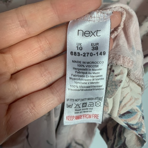 NEXT | Pink Floral T-Shirt Short Sleeves with Lace Details V Neckline Size 6 - Picture 3 of 4